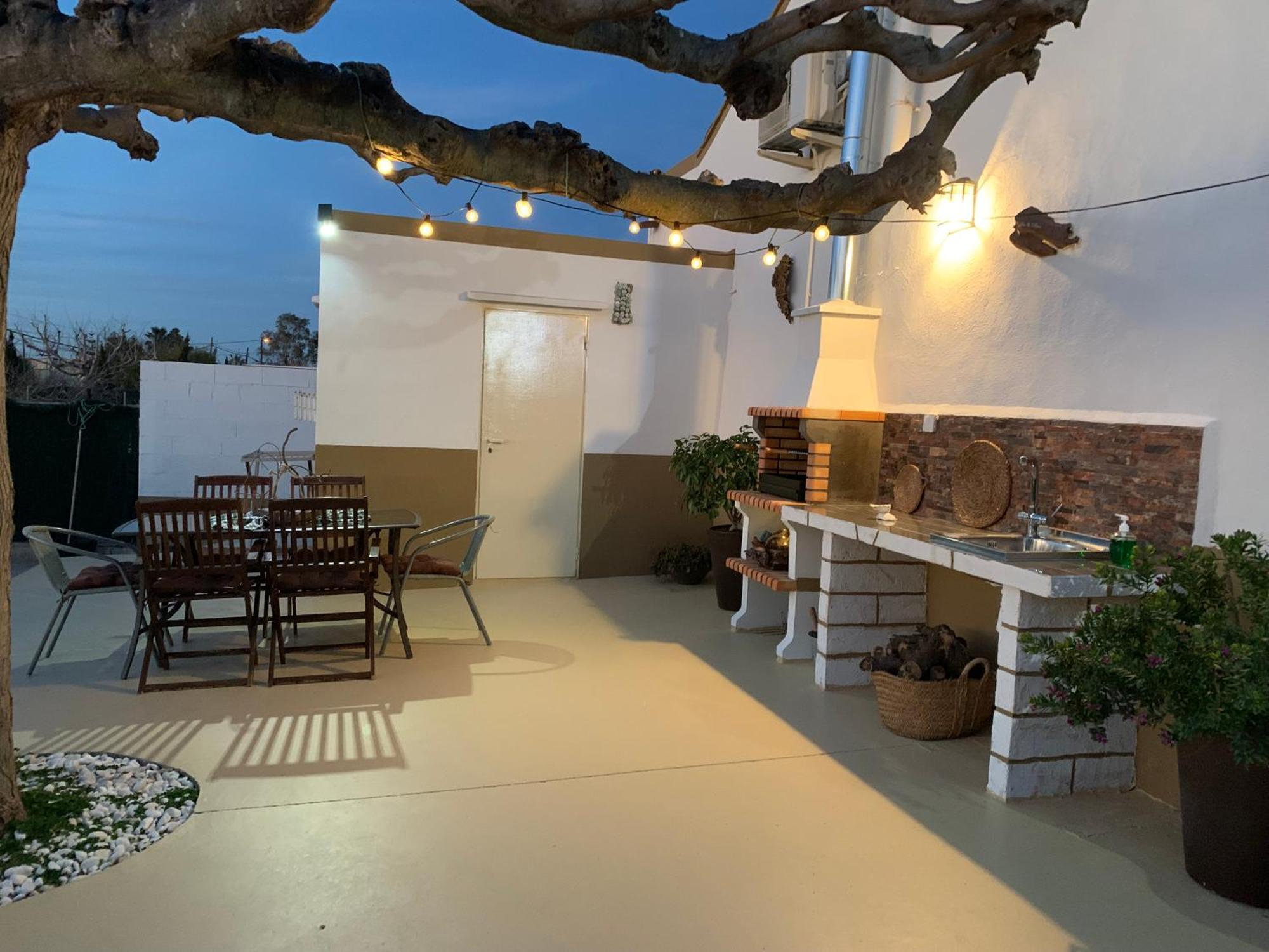 Casa Enric , Con Zona Infantil, Piscina Y Parking Privado Konuk evi Deltebre Dış mekan fotoğraf